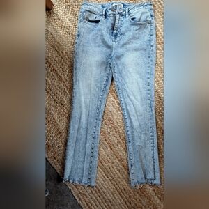 Vigoss Light Blue Cropped Jeans